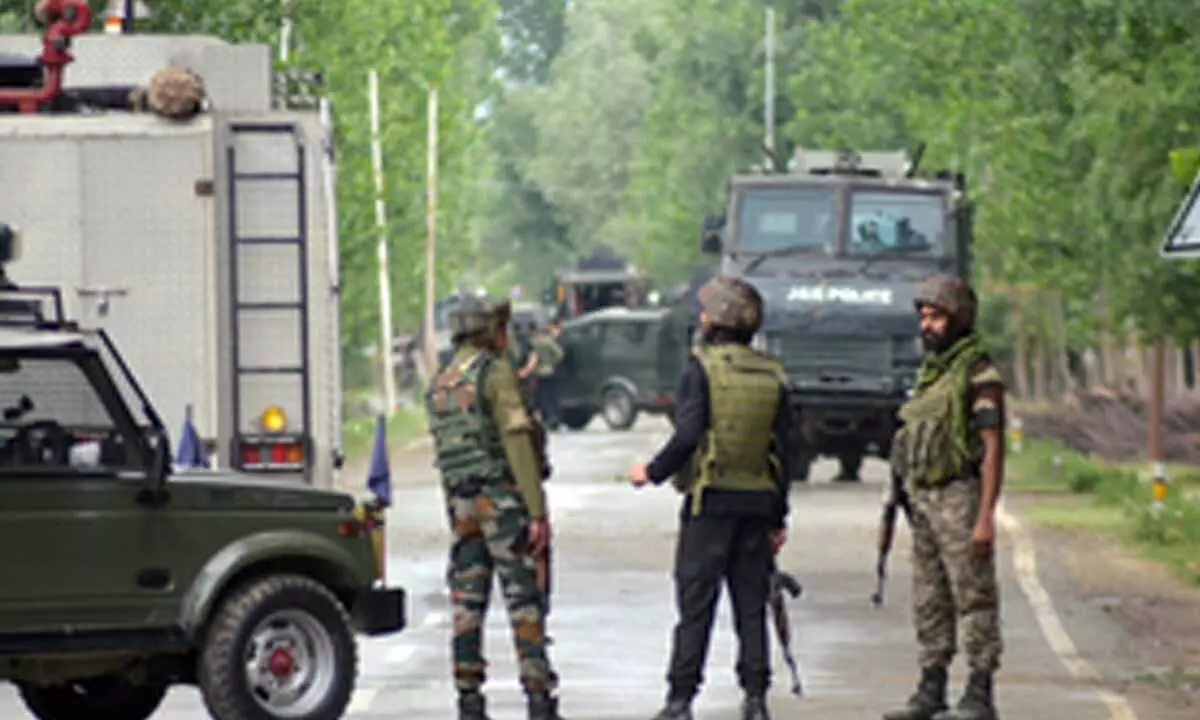 J&K: One terrorist killed in ongoing Baramulla encounter