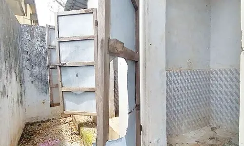 Lack of facilities at Burgumphad High School raises concerns