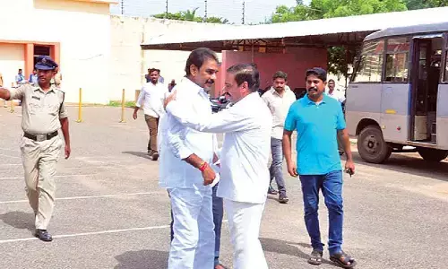 Pinnelli released from Nellore central jail