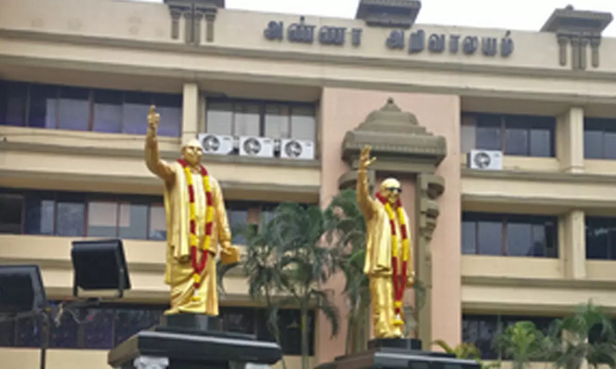 Man taken into custody for hurling beer bottles at DMK headquarters in Chennai