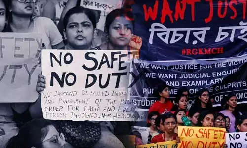 Delhi Doctor Assaulted By Patients Attendant, Sparking New Concerns After Recent Strike