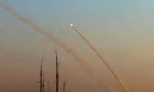 Russia Strikes Kyiv in Deadliest Attack in Recent Weeks, Nine Dead