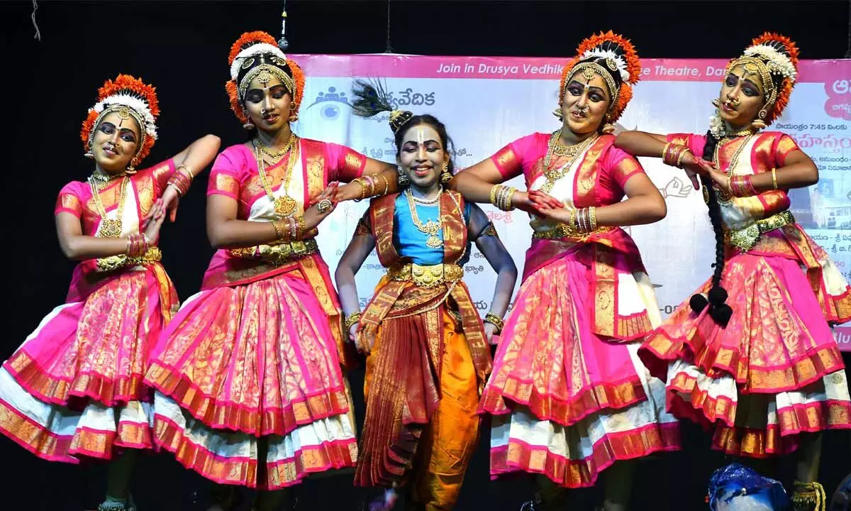 Students performing  Kuchipudi  at Hanumantharaya Grandhalayam in Vijayawada           (Photo: Ch Venkata Mastan)