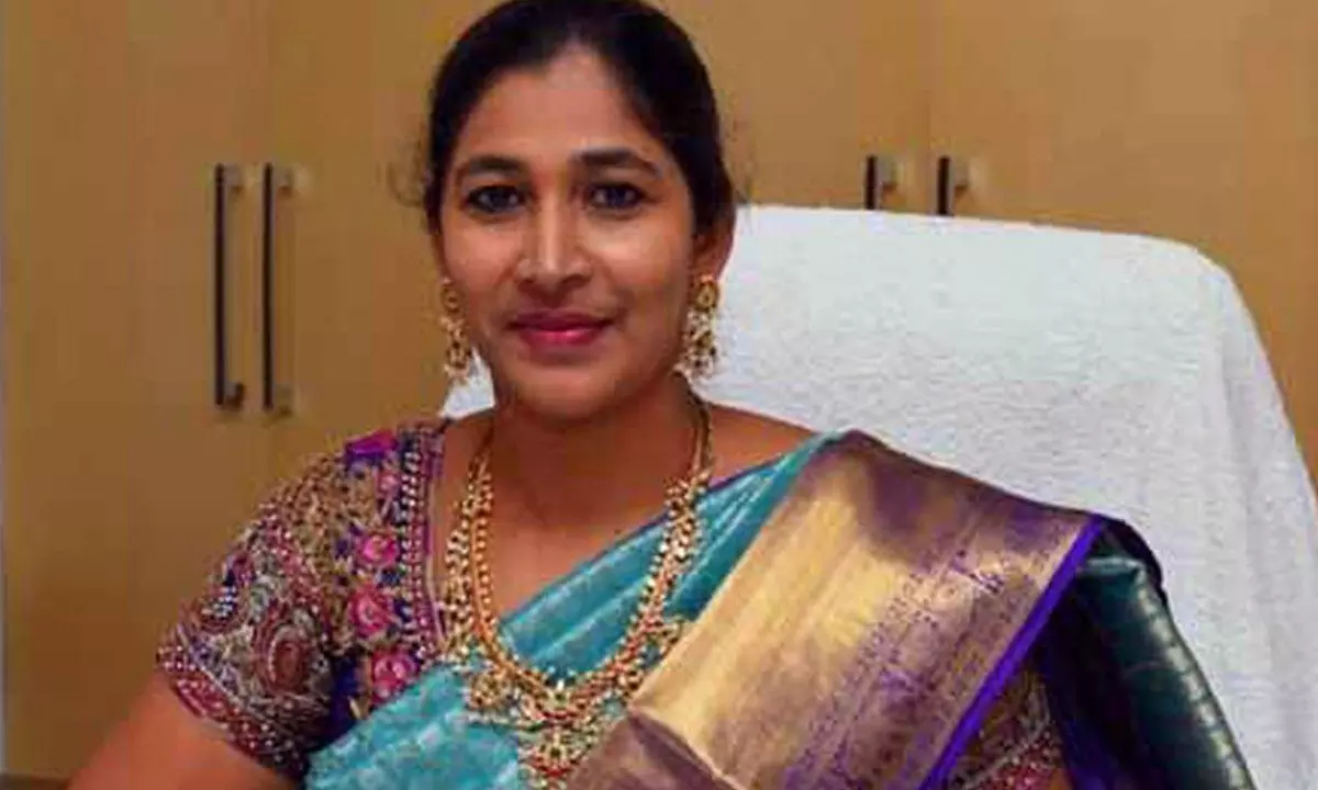 Eluru Mayor Sheikh Noorjahan Resigns likely to join TDP today