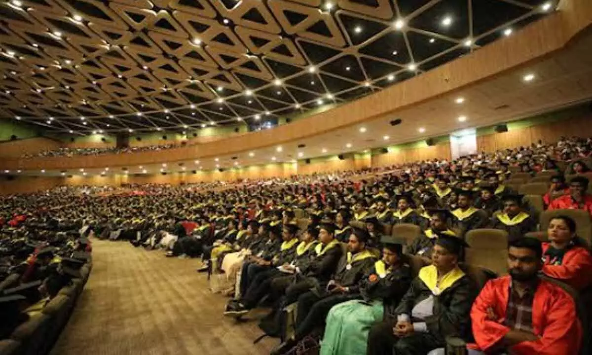 Over 7800 Working Professionals Awarded Degrees in BITS Pilani WILP’s Hybrid Convocation Using Metaverse