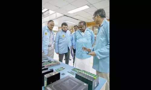 HDK visits BHEL- Electronics Division