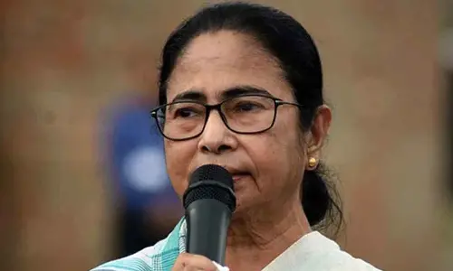 Mamata Banerjee Honors Slain Doctor On Student Wings Foundation Day