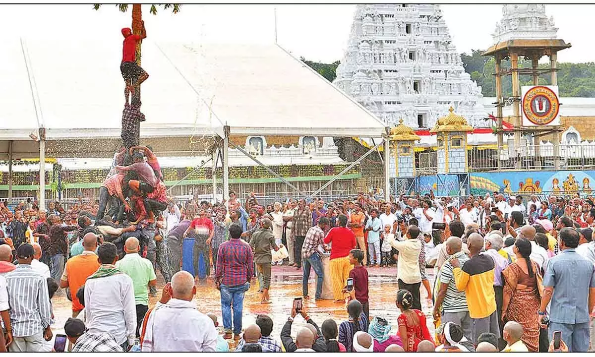 Religious Fervour marks Utlotsavam in Tirumala