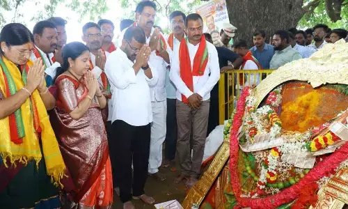 Naini starts Bonalu jathara