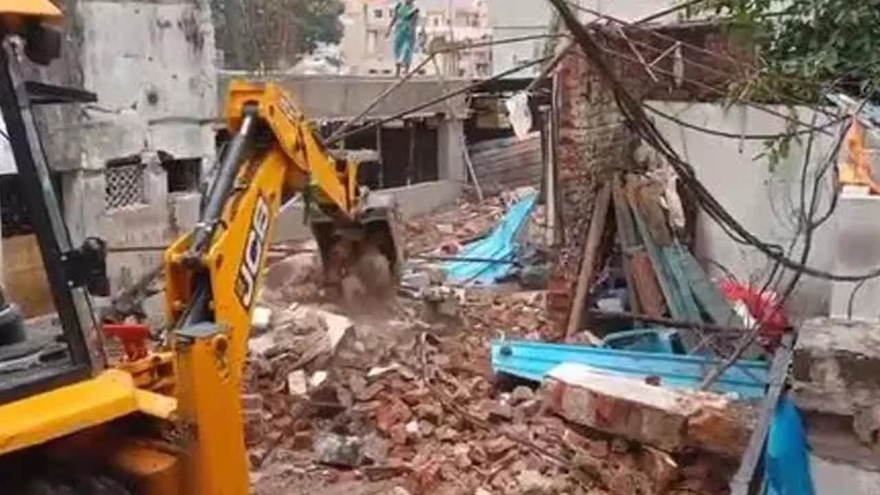 HYDRAA demolishes Illegal constructions at Gaganpahad