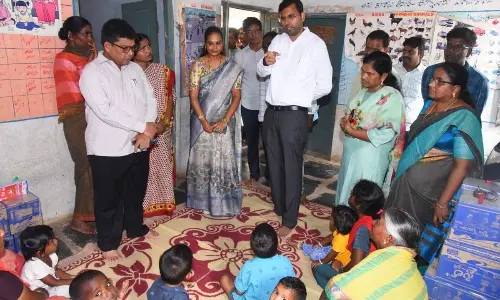 DC BM Santhosh Visited to Anganwadi Centre in KT Doddi