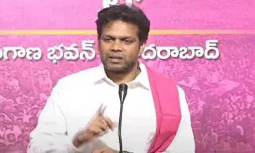 BRS leader blames Cong for funds shortage