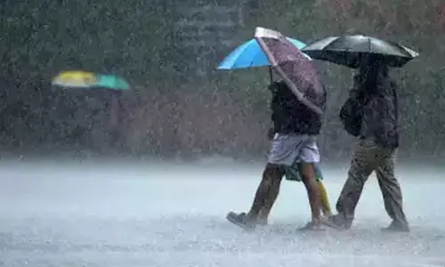 Heavy Rains Disrupt Normal Life in Telangana: Orange Alert Issued