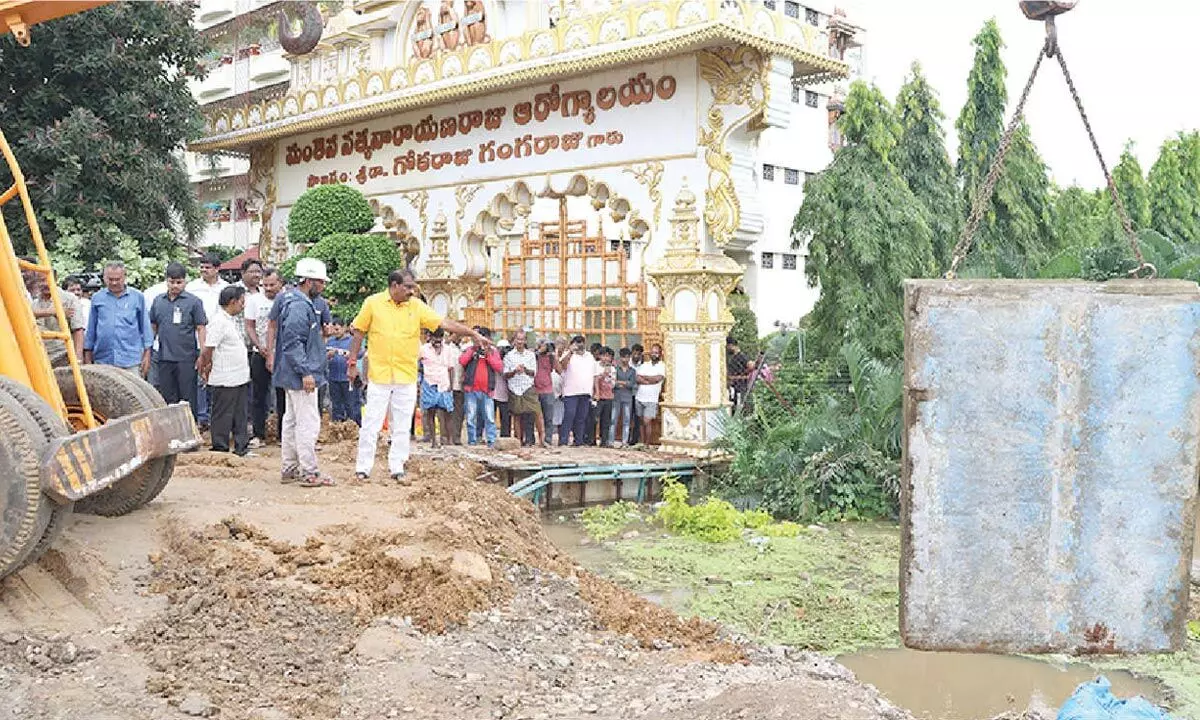 Budameru flood ravage a result of YSRCP govt’s negligence: Ramanaidu