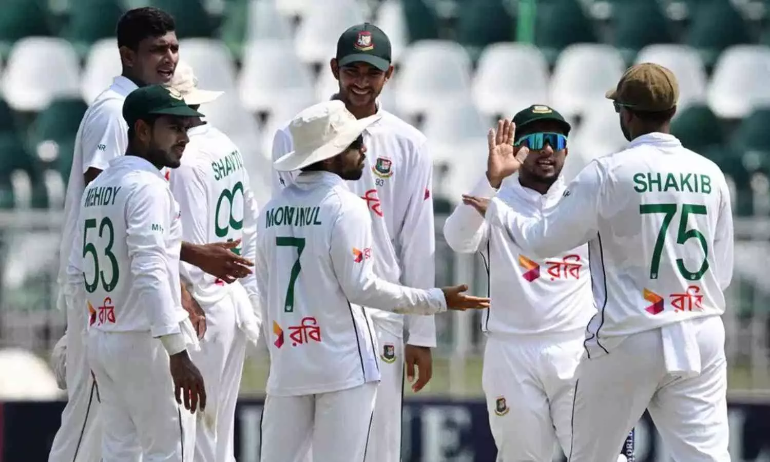 Bangladesh beat Pakistan in second Test, win series 2-0