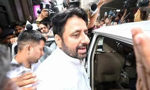 ED produces Amanatullah Khan in Delhi court