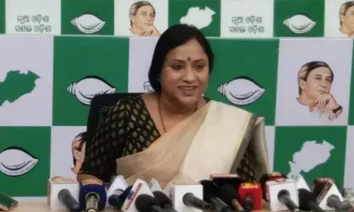 State govt failed to curb crimes against women, says Lekhasri