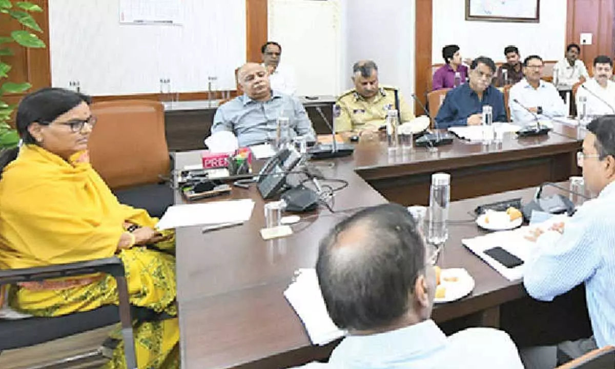 CS instructs officials to expedite setting up SDRF in districts