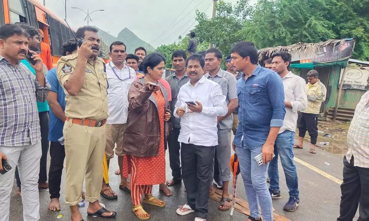 Minister Dola Shri Bala Veeranjaneya Swamy Assures Support to Flood Victims in Vijayawada