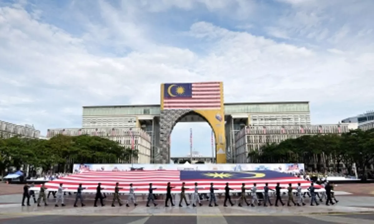 Malaysias approved investments rise in 2024