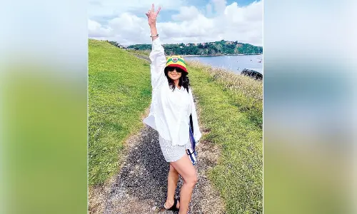 Jennifer Winget settles her mind into the silence of nature