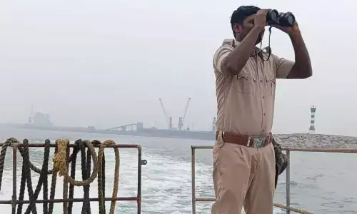 Collectors, SPs asked to identify Bangla infiltrators: CM