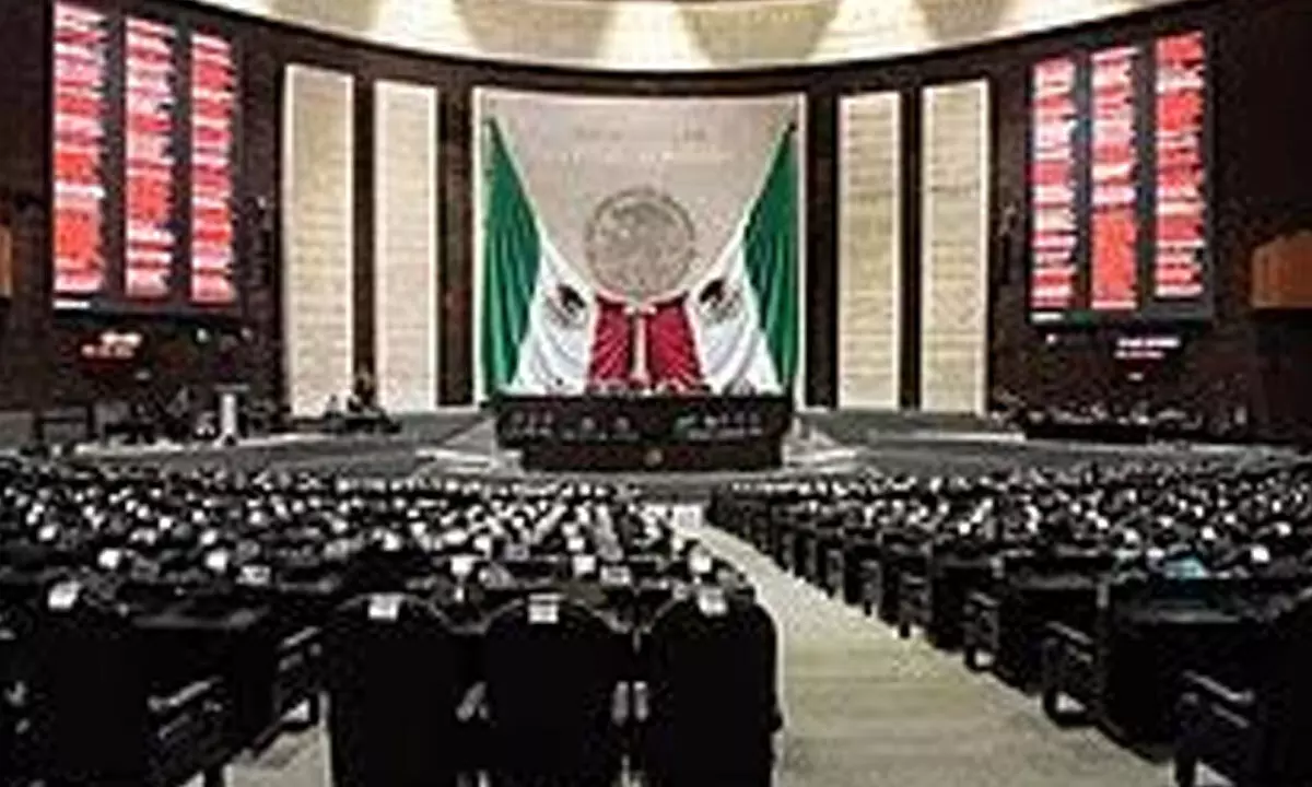 Mexicos lower house approves presidents judicial reform package