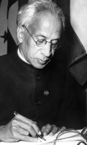 10 inspiring quotes from Dr. Sarvepalli Radhakrishnan