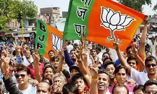 BJP-BJD war of words over IT centres