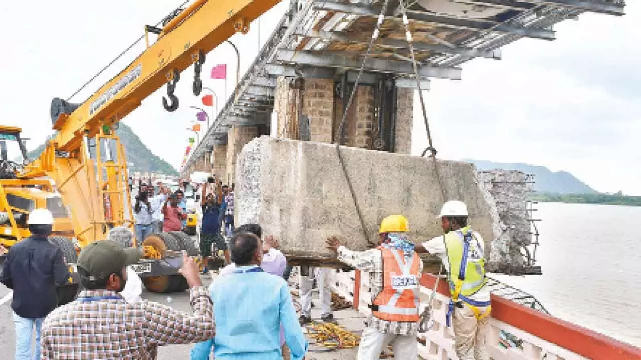 Repairs to Prakasam barrage gates begin