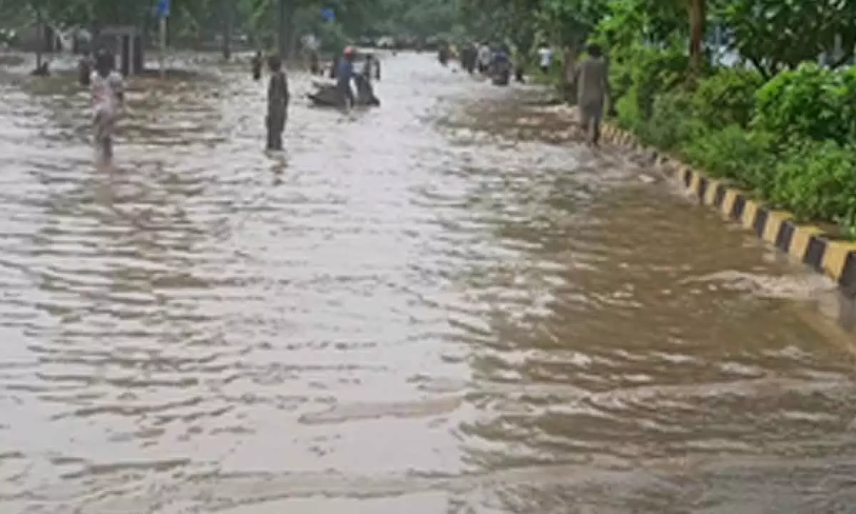 Civic agencies claims fall flat as rain inundates Gurugram roads