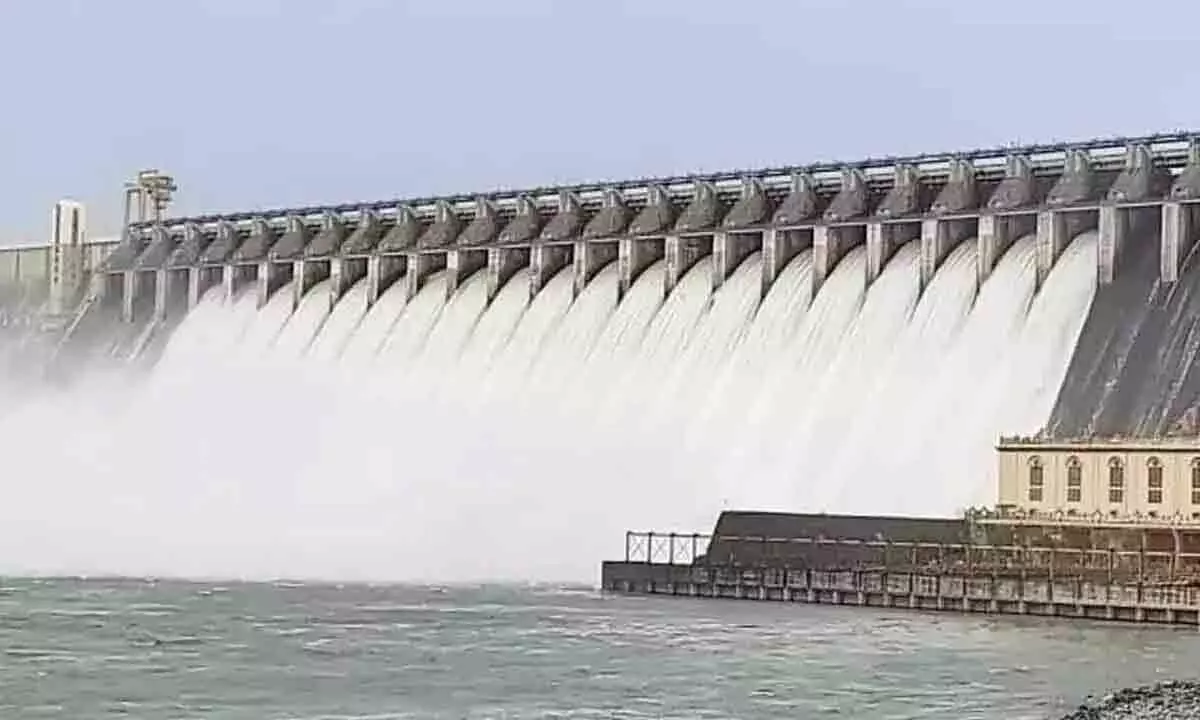 Flood Inflow Increases at Nagarjuna Sagar Project, 8 Gates Lifted to Release Water