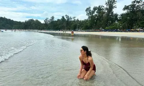 Paayal goes for a bike ride in her beach vacation