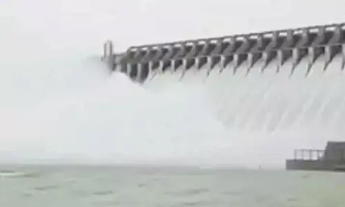 Sagar crest gates lifted again