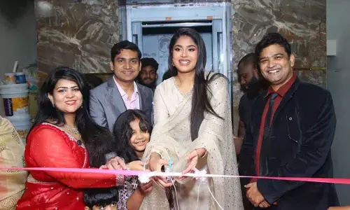Actress Faria Abdullah inaugurates new extension of Hira Fertility Center in Tolichowki