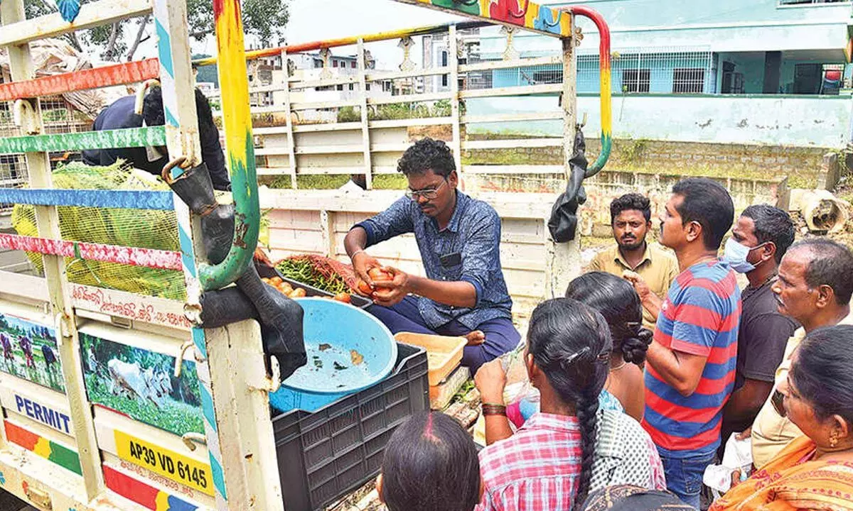 Distribution of ration continues in flood-hit areas