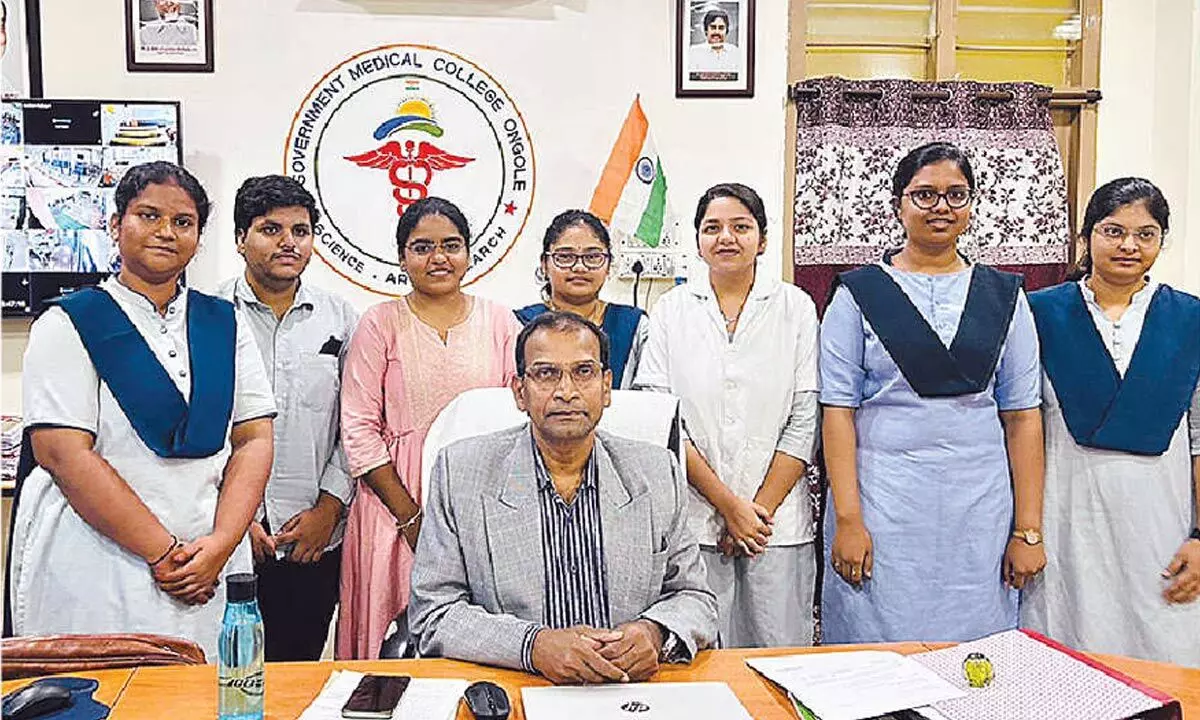 7 medicos selected for research scholarship