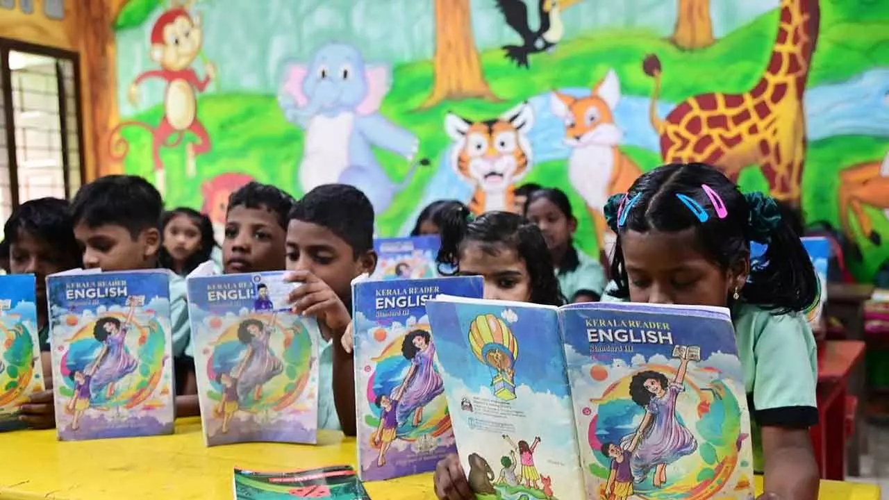 1,419 govt primary schools yet to receive English medium text books