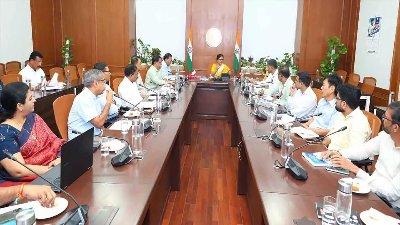 Chief Secretary Santhi Kumari Briefs Central Team on Extensive Damage from Unprecedented Rainfall in State