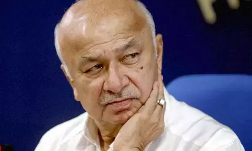 Was scared of going to Kashmir: Ex-HM