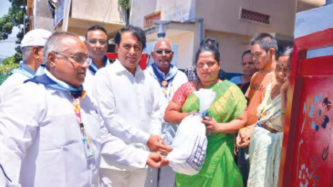 Vijayawada: Services of Satya Sai Seva organisation lauded