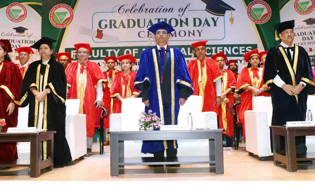 IMS & SUM Hospital graduates, post-graduates get degrees