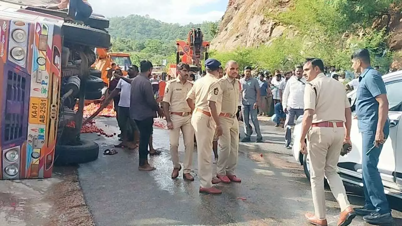 3 die, two hurt as container hits car at Bhakrapeta