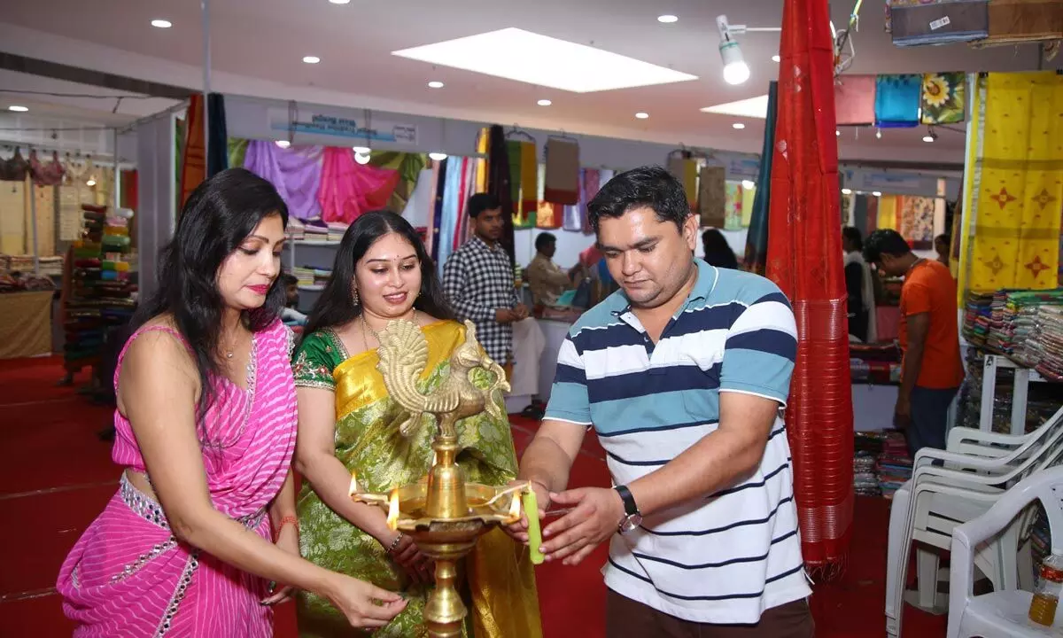 Silk India Handloom Expo 2024 Celebrating Indian Weaving Traditions