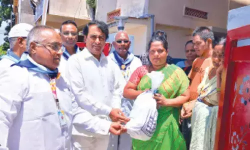Vijayawada: Services of Satya Sai Seva organisation lauded