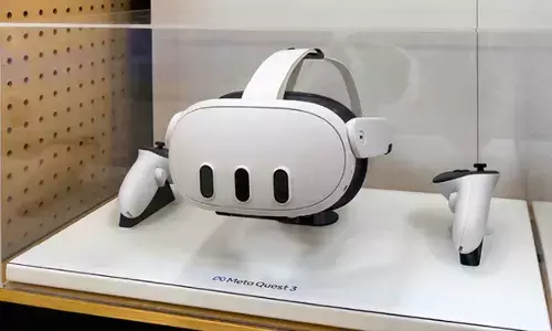 Global VR headset shipments drop 4 pc in Q2, Meta leads