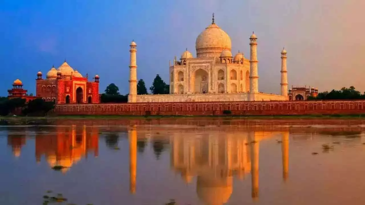 SC junks plea to call Agra a heritage city