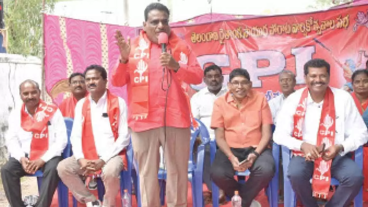 BJP gives communal colour to Armed Struggle: CPI