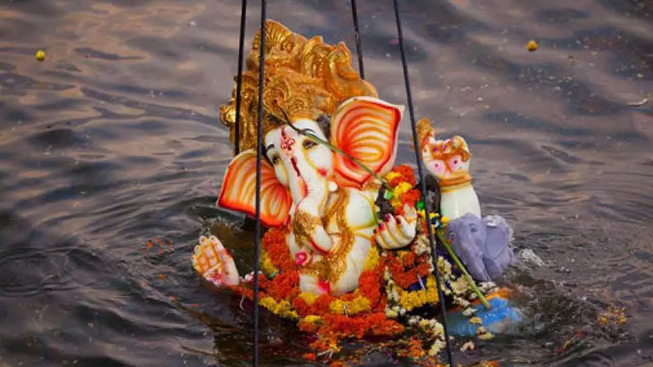 Traffic restrictions near lakes in Cyberabad for Ganesh immersion