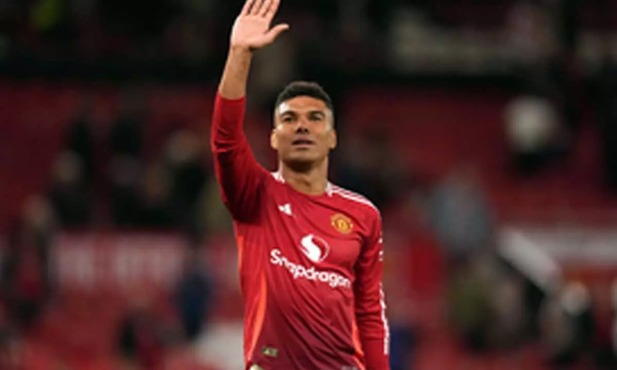 Casemiro dropped from Manchester United squad for Southampton clash